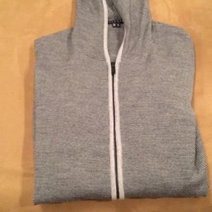 NWOT Theory Gray Zipped Hooded MerinoWool Sweater